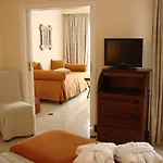 Mabely Grand