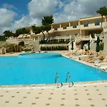 Mabely Grand אתר נופש