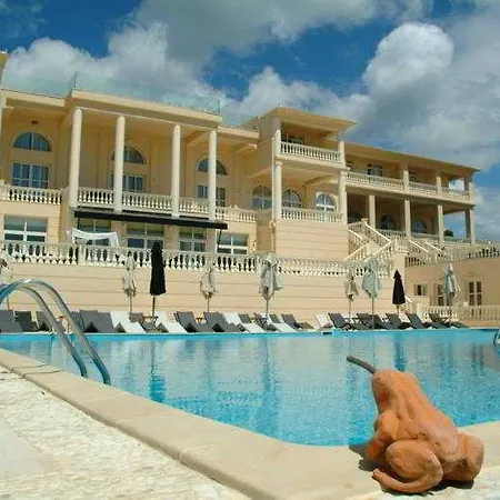 منتجع Mabely Grand Kampi (Zakynthos)